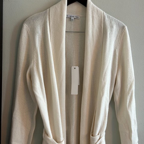 Frost White -  100% cashmere lounge robe NWT - Picture 4 of 10